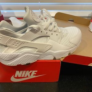 Nike air Huarache  white